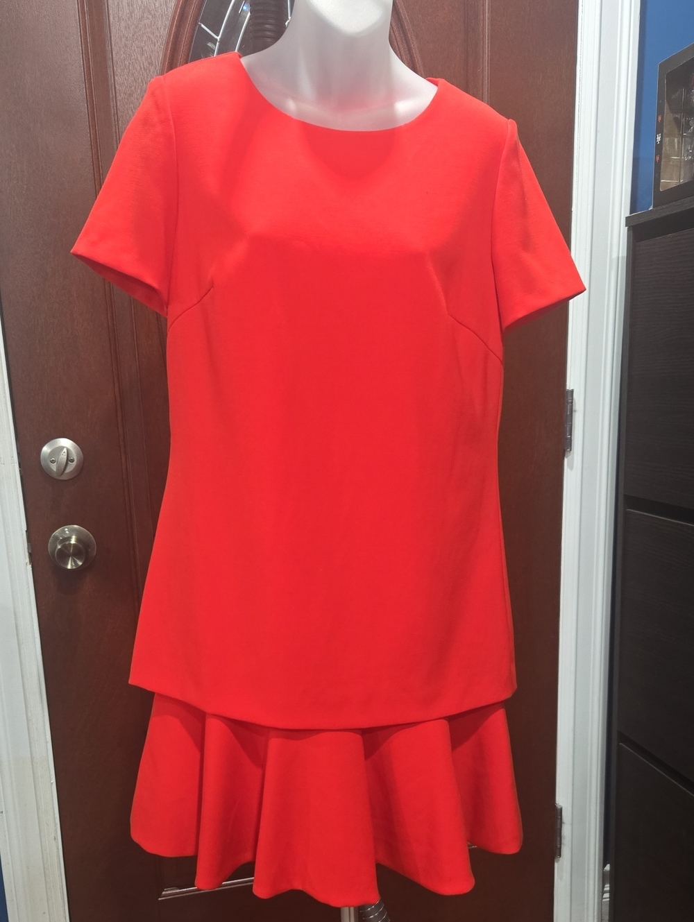 Tahari Short-Sleeve Tiered Mini Dress, Vibrant Red, Size 8